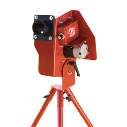 Bulldog Single-Wheel Baseball/Softball Combo Pitching Machine